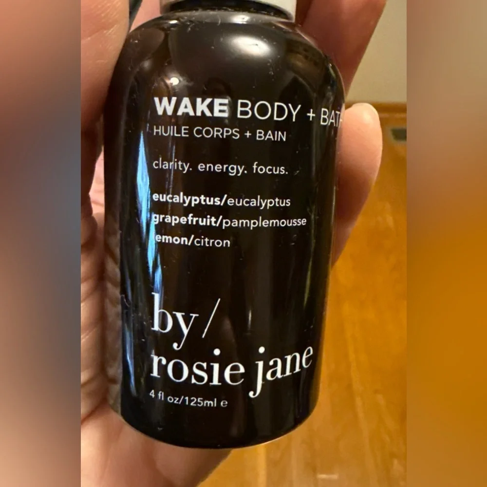 Rosie Jane - Wake Body + Bath Oil - 4 fl. oz. Eucalyptus Grapefruit Lemon